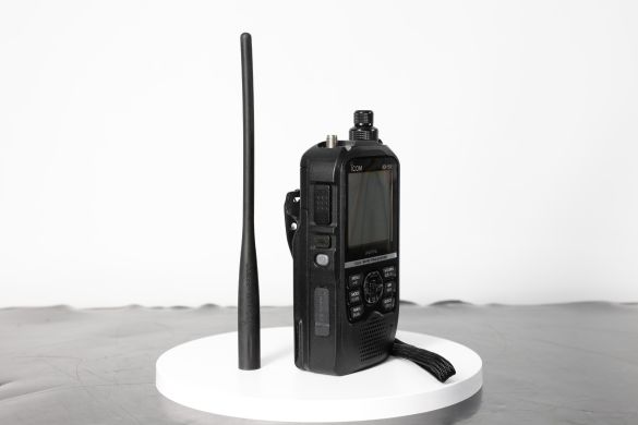 Icom ID-52 (USED)