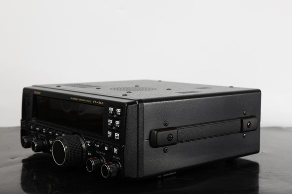 Yaesu FT-450D (Used)