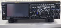 Yaesu FTDX101D 160-4M 100w Multimode Flagship Transceiver (USED)