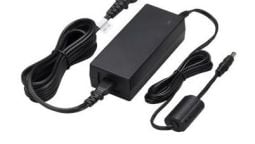 Icom BC-228 AC Adapter (Supplied with a UK mains cable)