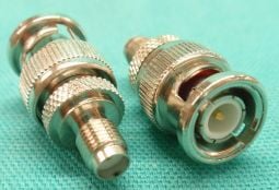 BNC PLUG / SMA SOCKET