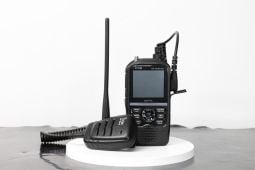 Icom ID-52 Plus (USED)