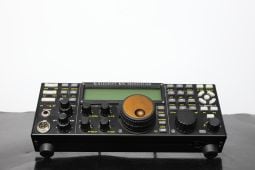 Elecraft K3/0 Mini + Microbit Remoterig RRC-1258MkIIs (Used)