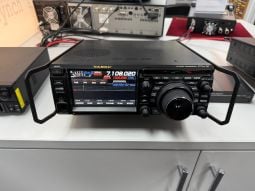 Yaesu FTDX10 - HF/50/70MHz 100W SDR