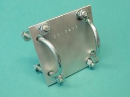 1.5" X 1.5" ALUMINIUM CROSSOVER - M6 BOLTS - 4"X4"X1/4" PLATE -